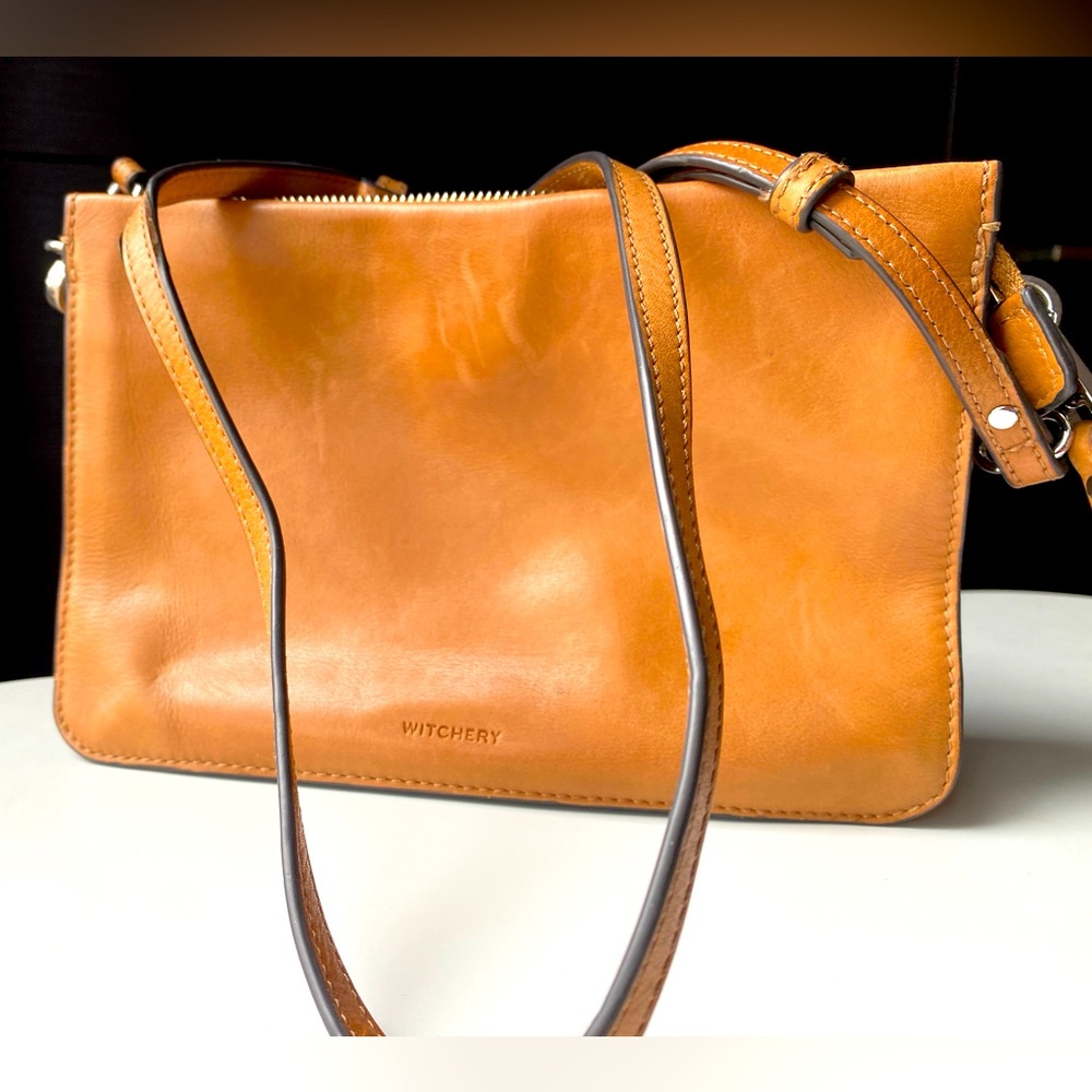Witchery crossbody leather bag
